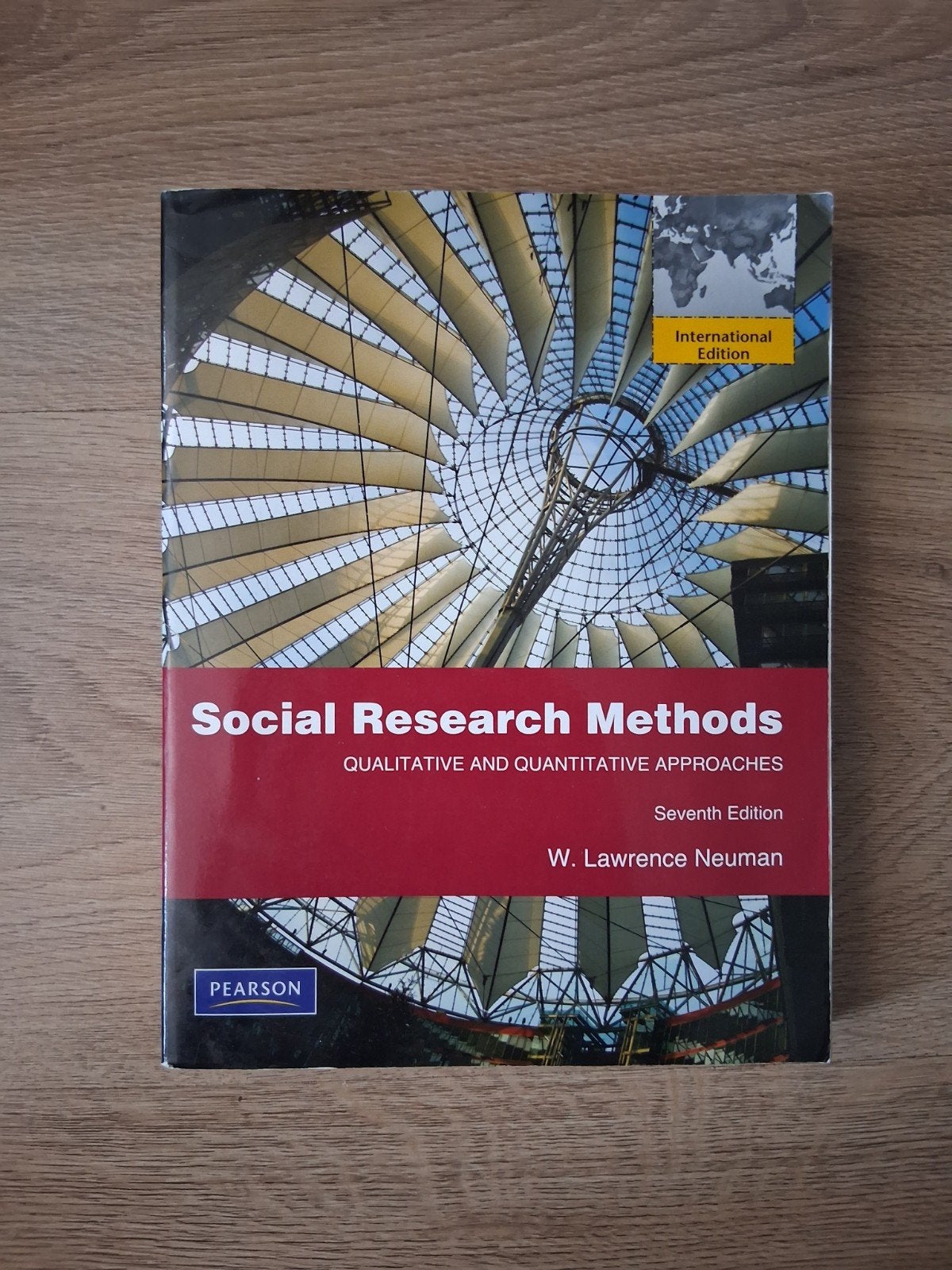 Social Research Methods, Gelezen, Ophalen of Verzenden, WO, Alpha