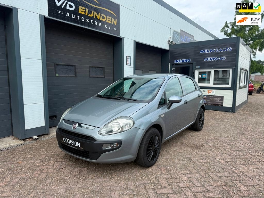 Fiat Punto Evo CNG , GR BEURT NWE DIST. +WP EN EEN VOLLE TAN, Auto's, Fiat, Voorwielaandrijving, Stof, Gebruikt, Zwart