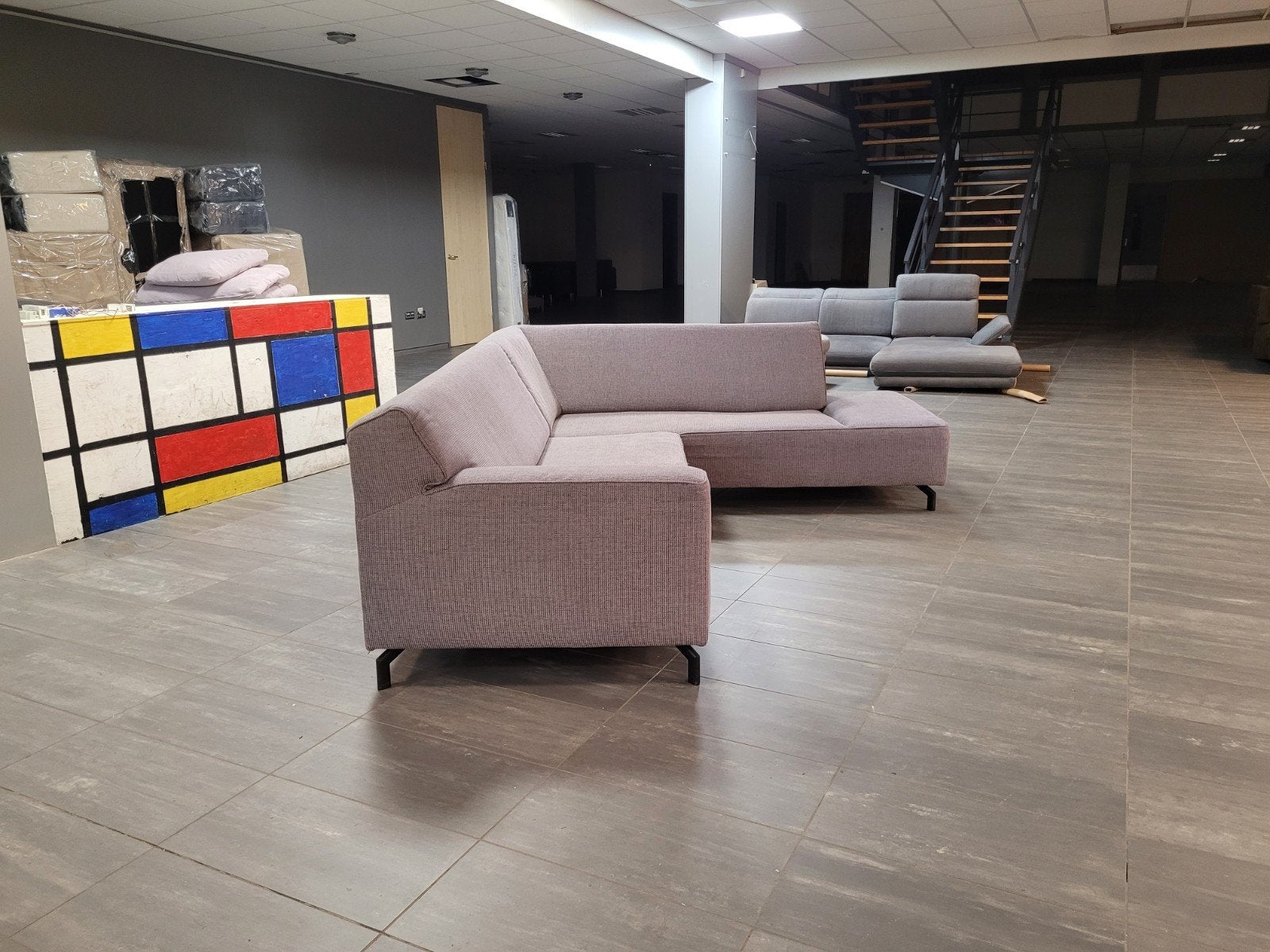 Foto 10 van ✅️️️️️️️ GEREINIGD grijs-lila hoekbank 270x220 | BEZORGEN