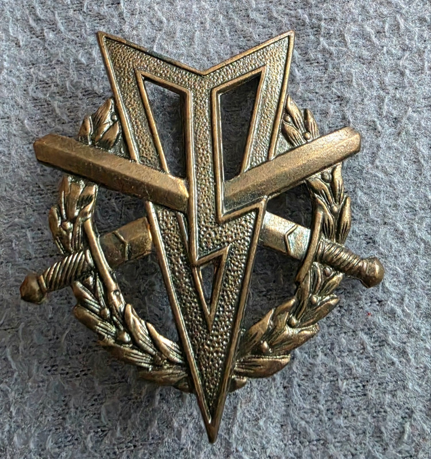 MLV speld., Verzamelen, Ophalen of Verzenden, Overige soorten, Duitsland, Embleem of Badge