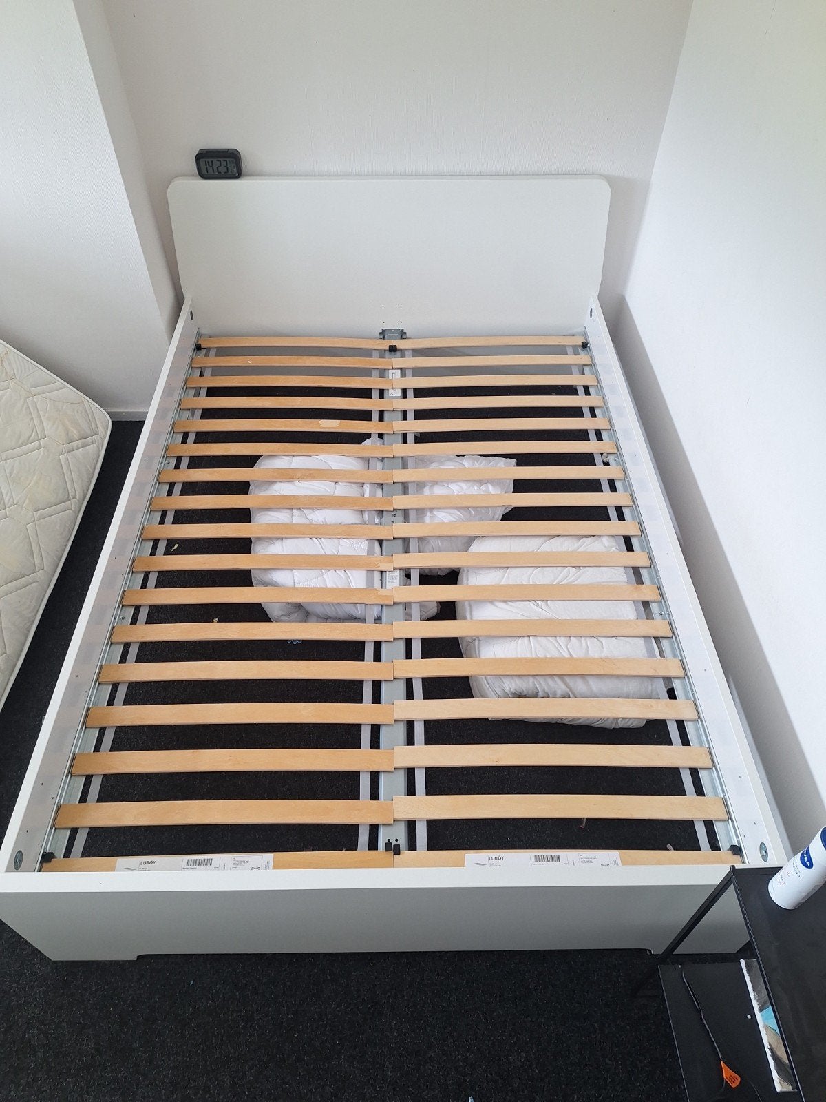 2 Bedden van Ikea plus lattenbodem, Ophalen, 90 cm, Eenpersoons, Zo goed als nieuw