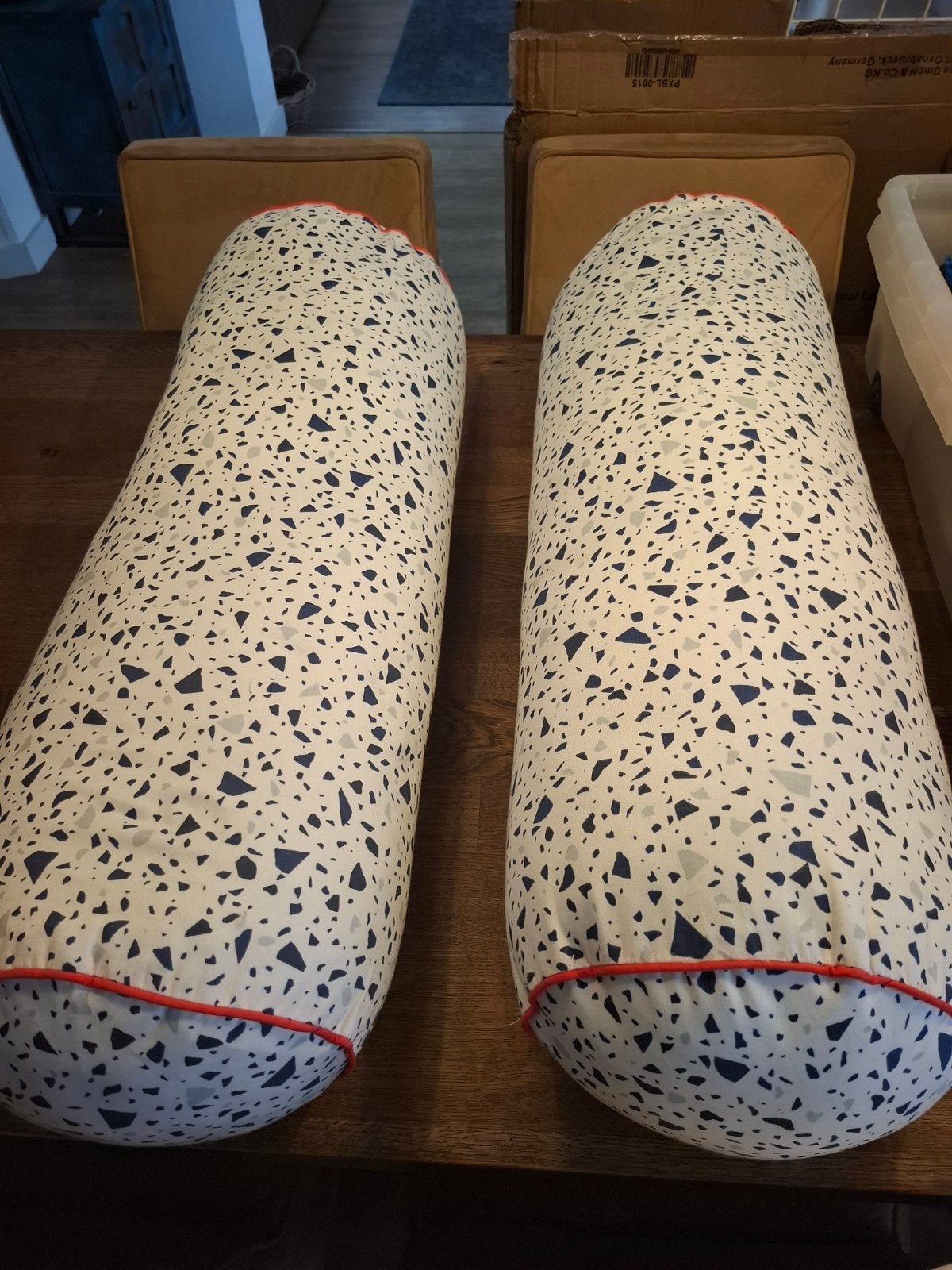 gratis ophalen: sierkussens rolkussens kinderkamer, Huis en Inrichting, Lampen | Lampenkappen, Ophalen, Wit, Rechthoekig