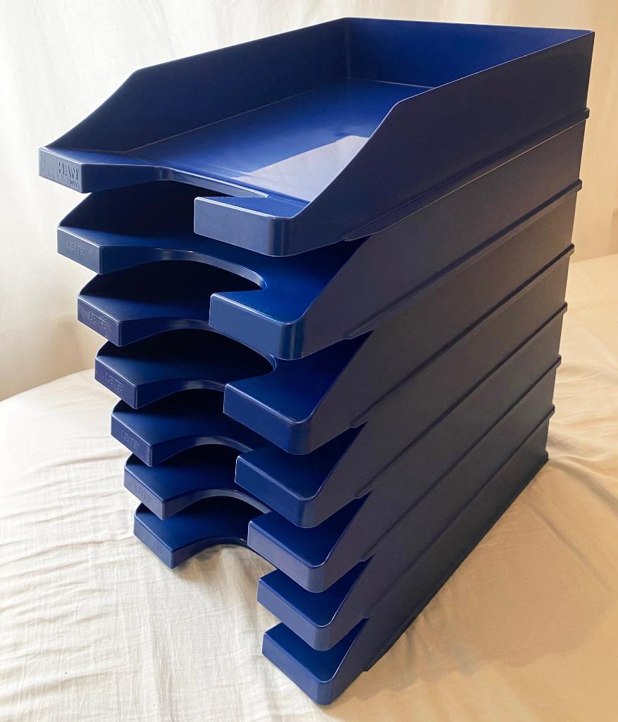 7 Leitz brievenbakjes A4, stapelbaar, blauw, 1,10 euro p/s, Diversen, Bureau-accessoires, Zo goed als nieuw, Ophalen of Verzenden