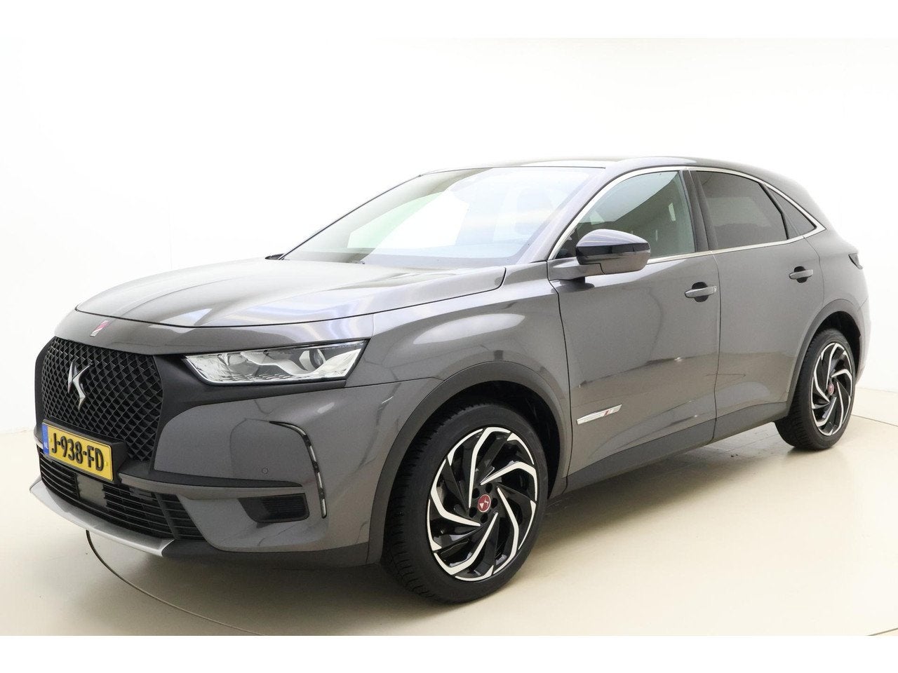 DS DS 7 Crossback 1.2 PureTech Performance Line 130 PK | Han, Auto's, Gebruikt, 1199 cc, Handgeschakeld, Electronic Stability Program (ESP)