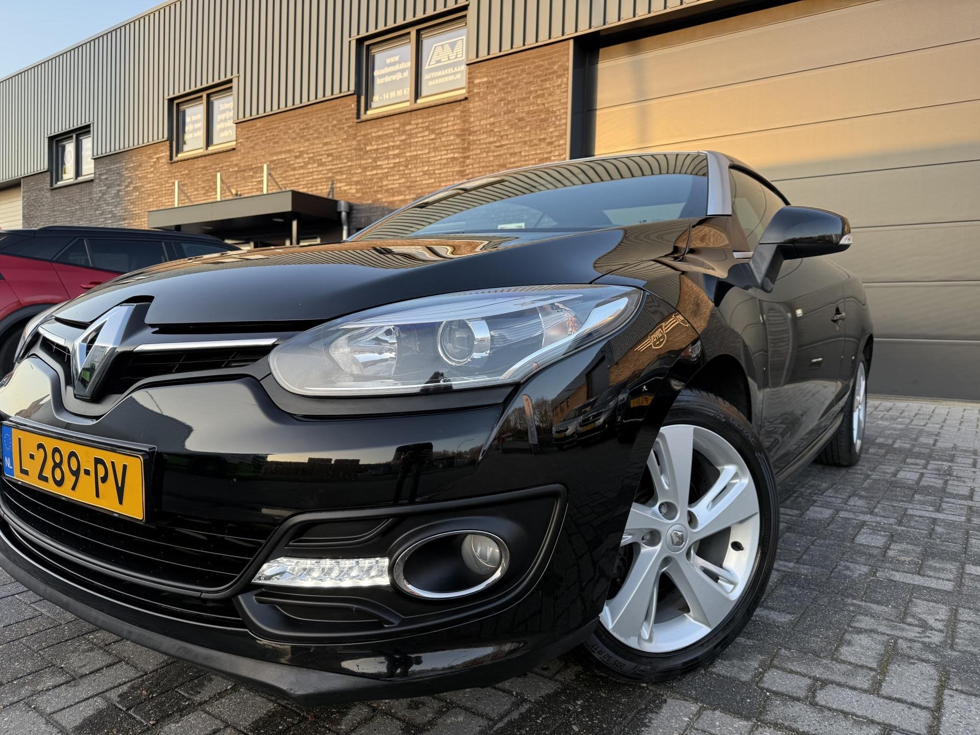 Renault Mégane Coupé-Cabriolet 1.2 TCe Privilège | 2E EIG, Auto's, Voorwielaandrijving, Euro 5, Gebruikt, 4 cilinders