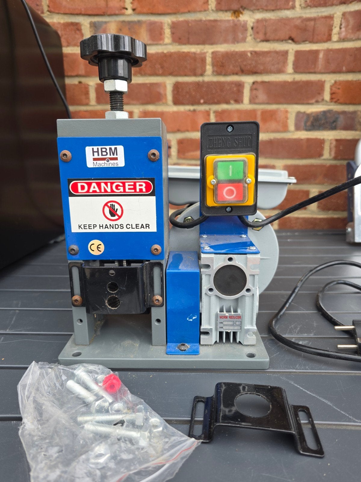 HBM Machines Kabel Stripmachine - Zo goed als nieuw, Verzenden, Zo goed als nieuw