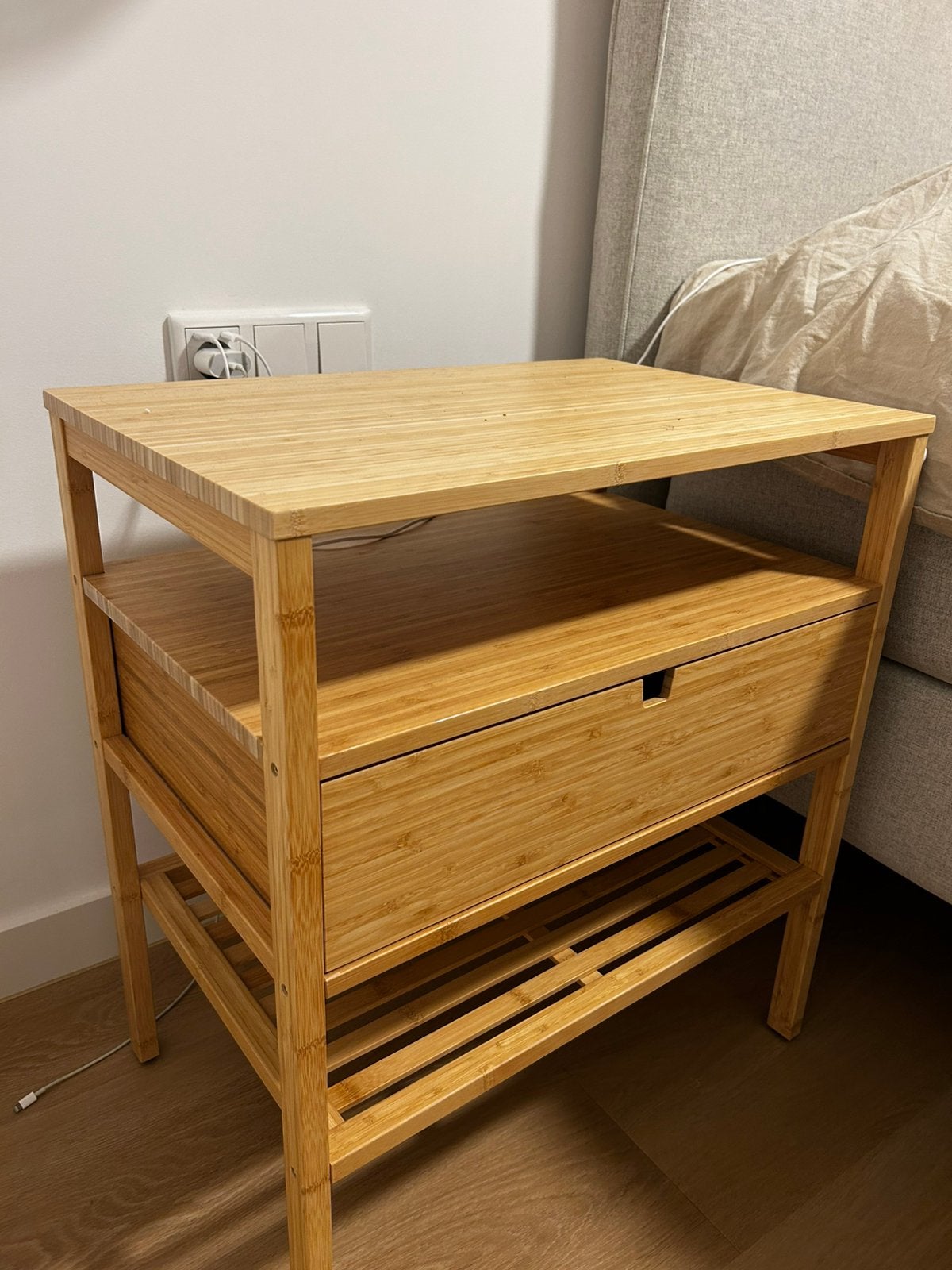 2x Nachtkastjes ikea Nordkisa, Ophalen, 55 tot 70 cm, Zo goed als nieuw, 45 tot 65 cm