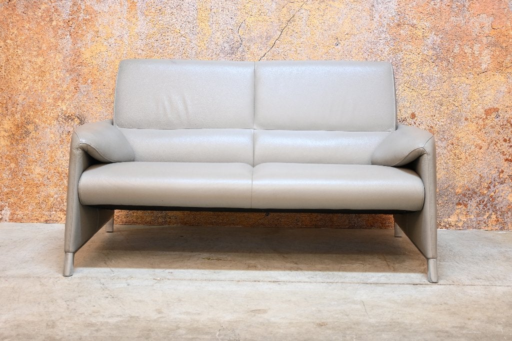 ZGANieuw! lichtgrijze leren Leolux Felizia design 2zitsbank