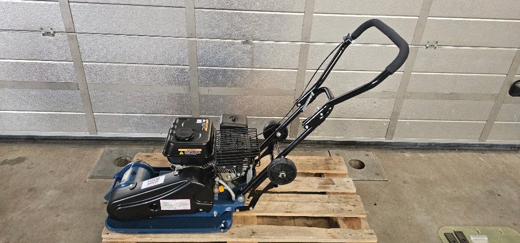 HBM 6,5 PK / 196 CC Trilplaat - 13000N. Met Wielset, Tuin en Terras, Hand-tuingereedschap, Ophalen of Verzenden, Zo goed als nieuw