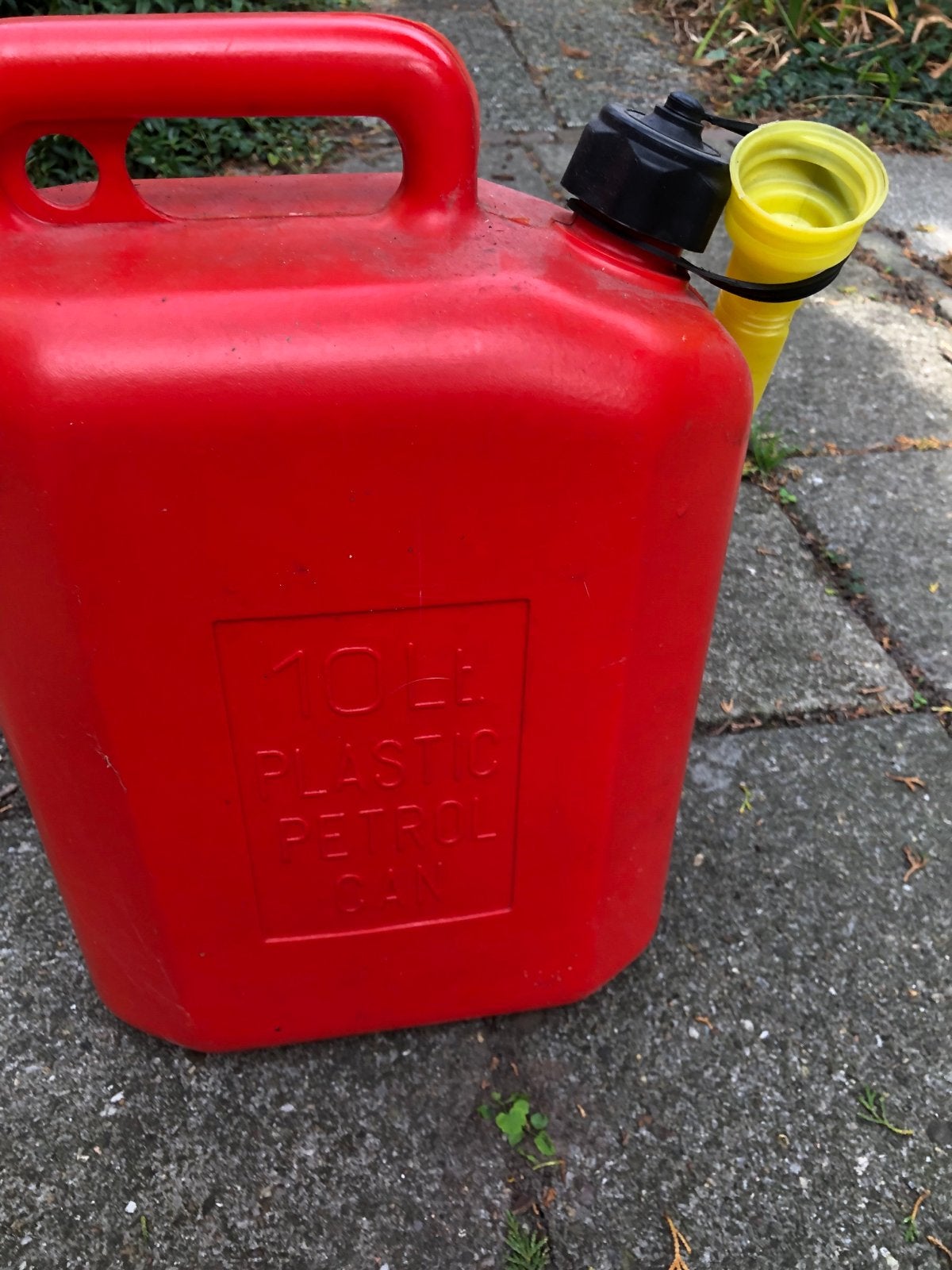 Rode 10 liter jerrycan voor brandstof, Auto diversen, Ophalen of Verzenden