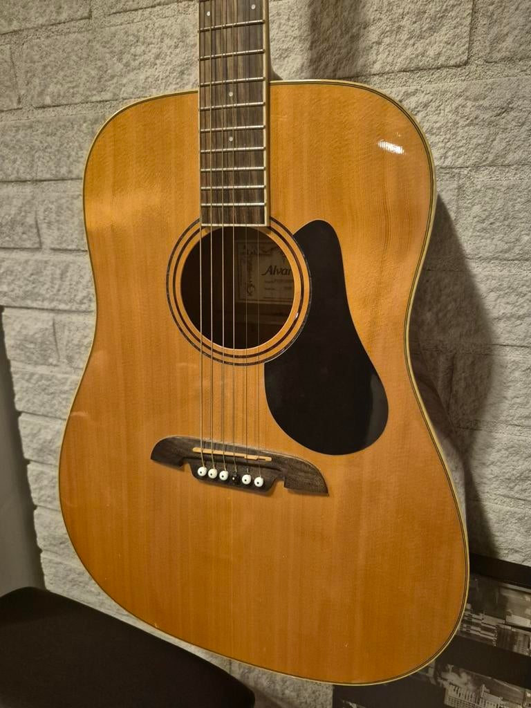 Alvarez RD 26 Akoestische Gitaar - Goede Staat, Muziek en Instrumenten, Snaarinstrumenten | Gitaren | Akoestisch, Ophalen, Gebruikt
