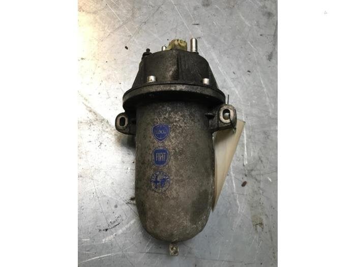 Brandstoffilterhuis van een Alfa Romeo Giulietta, Auto-onderdelen, Gebruikt, -, -, Ophalen of Verzenden