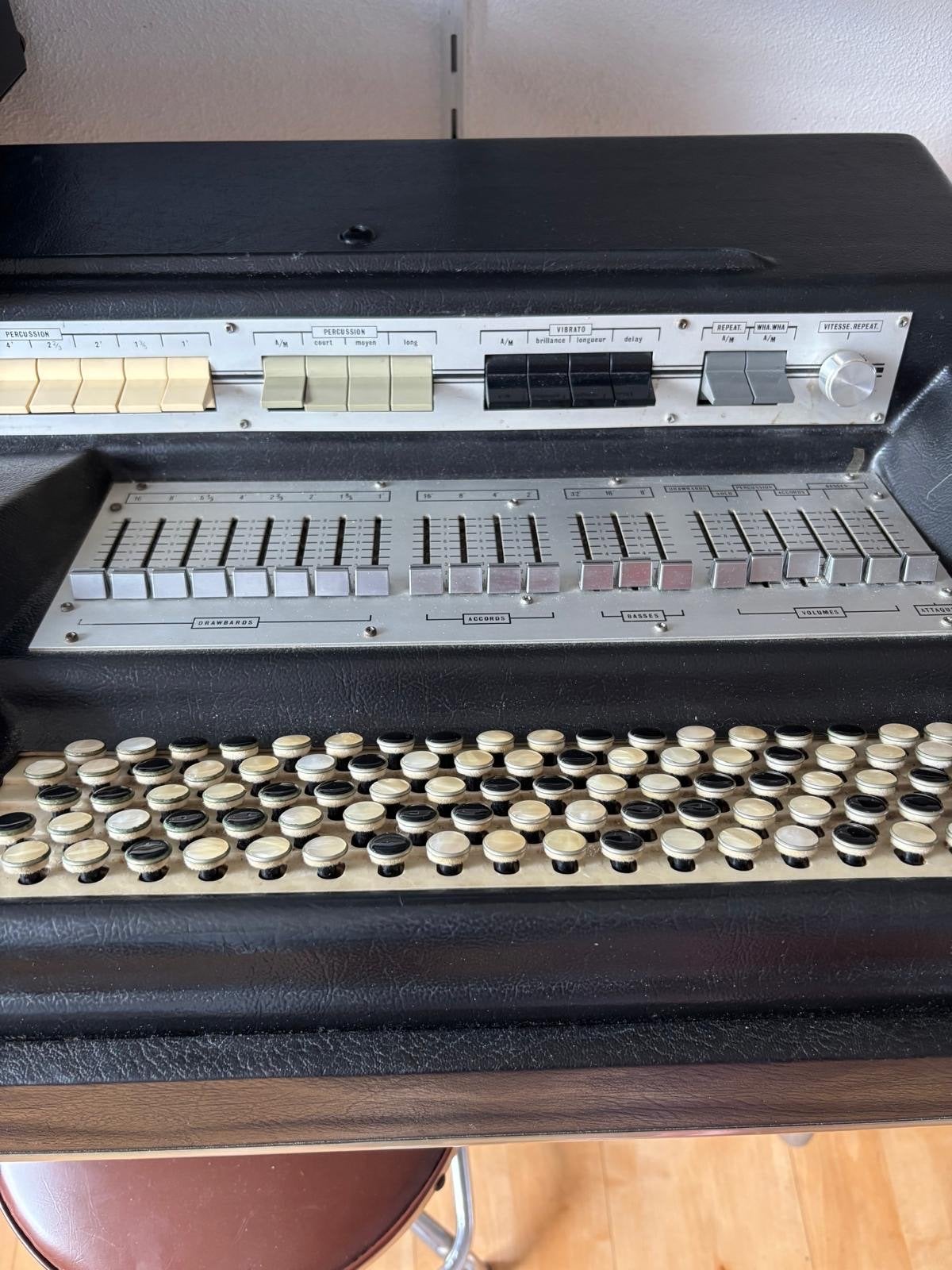 Wersi knoppen Orgel met Expander EX 10R en Cavagnolo Moss, Muziek en Instrumenten, Orgels, Ophalen, Gebruikt, 2 klavieren, Orgel