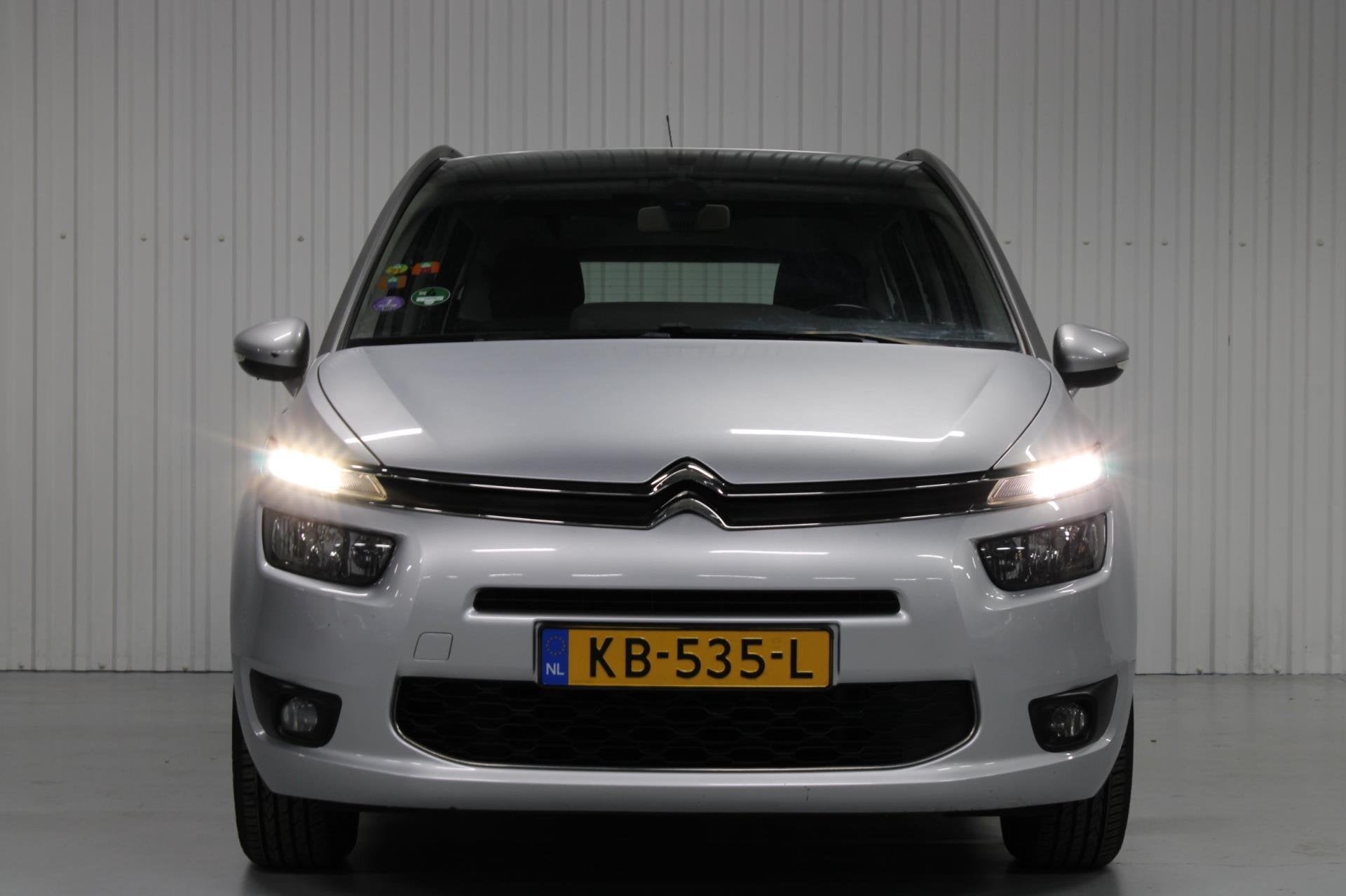 Citroen Grand C4 Picasso 1.2 PureTech Intensive, Voorwielaandrijving, Stof, Gebruikt, 1199 cc