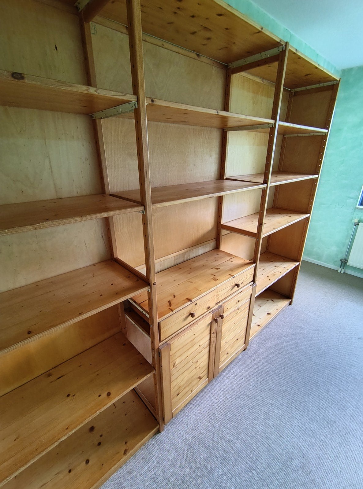 Grote grenenhouten lundia wandmeubel met lades en deuren, Huis en Inrichting, Ophalen, Gebruikt, 200 cm of meer, Met lade(s)