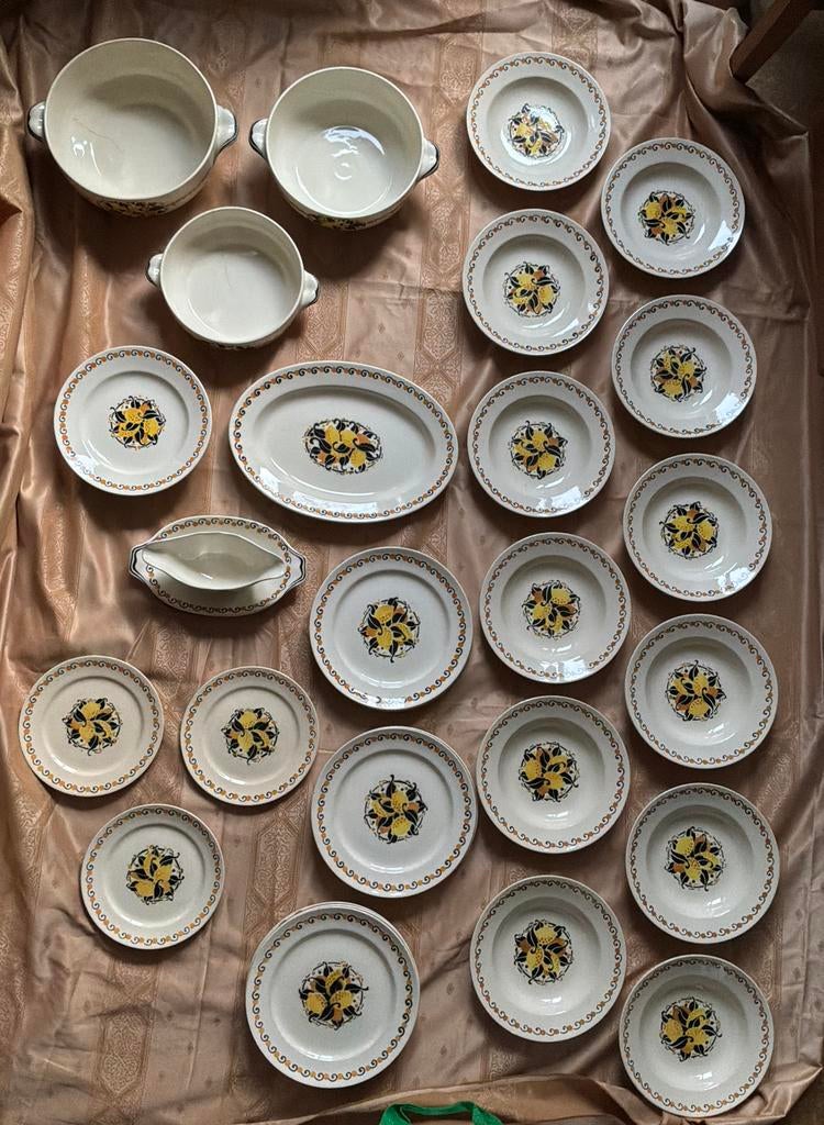 Art deco servies Capri met citroen Boch la Louvière Keramis, Ophalen