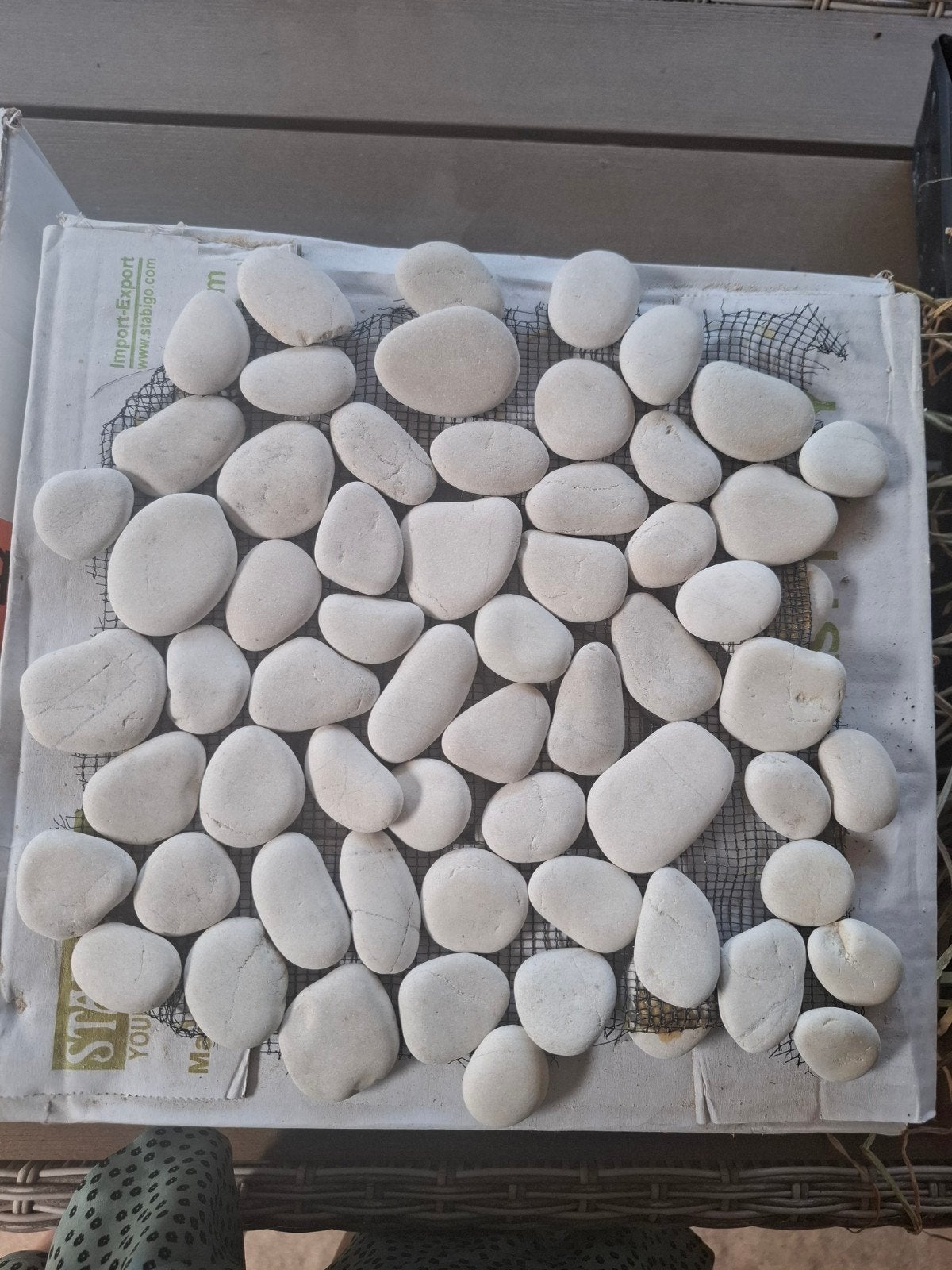 Vloertegels Witte Kiezels 30x30cm - 12 + 2 losse tegels, Tuin en Terras, Ophalen, Nieuw, Overige materialen, Minder dan 5 m²