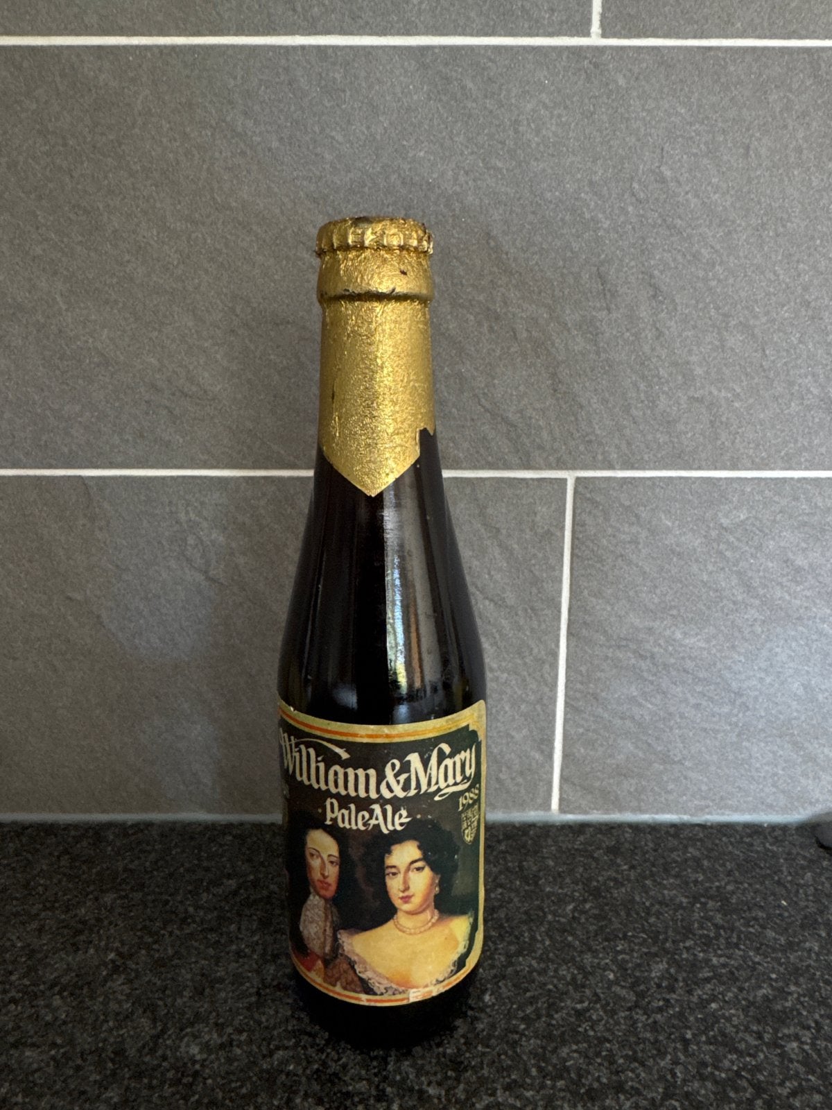William & Mary Pale Ale 1988 - Vintage Bierfles, Ophalen of Verzenden, Zo goed als nieuw, Overige gebieden, Overige typen