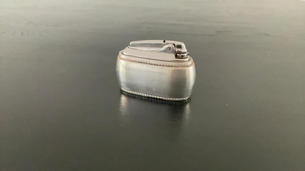 Ronson tafelaansteker made in England vintage retro sigaret, Antiek en Kunst, Ophalen