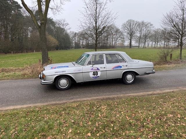 Mercedes-Benz 280SE 3.5 V8 Automaat Rally uitgevoerd, foto 2