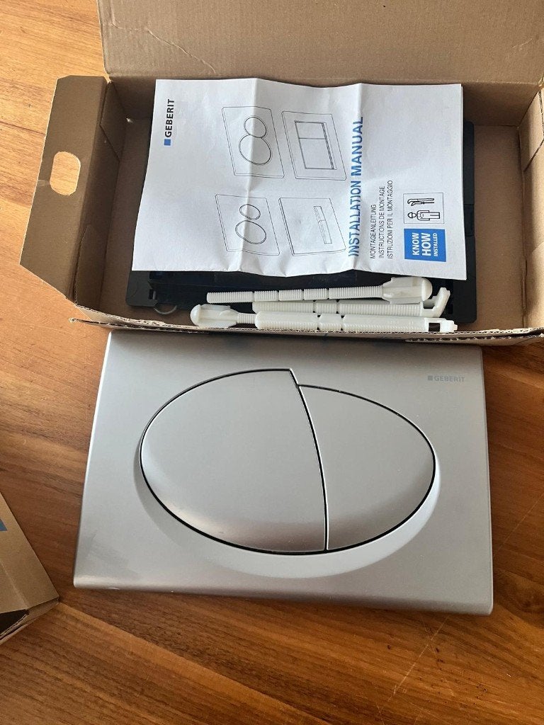 Geberit Twist dual-flush bedieningspaneel, Ophalen of Verzenden, Zo goed als nieuw, Rvs, Toilet