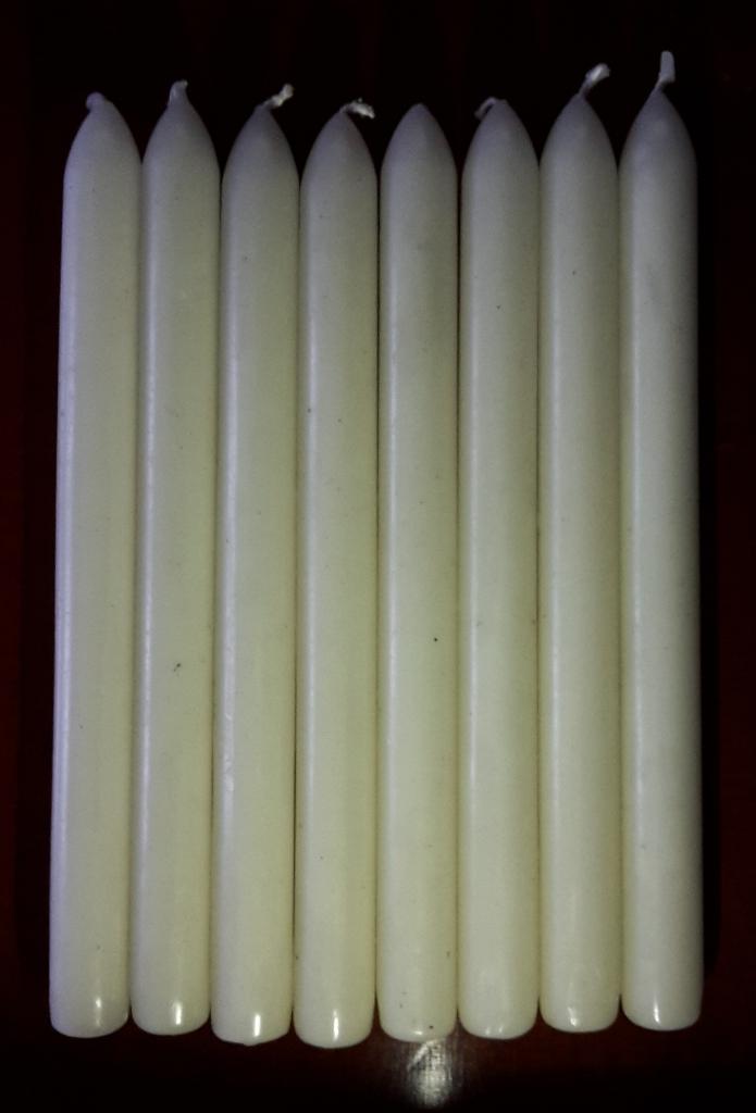 8 Kaarsen (kleur ivoor, lengte: 23 cm), Ophalen, Nieuw, Overige materialen, Kaars