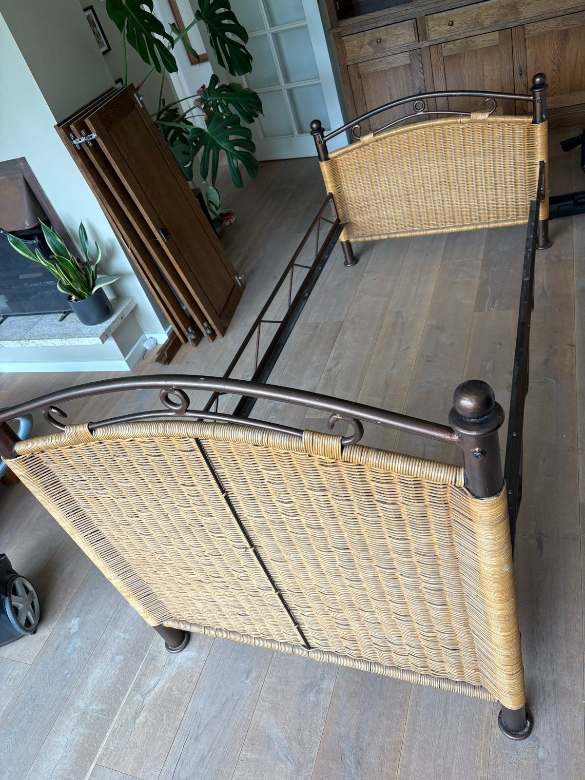 Gratis bed, 90x200 met Elektrisch Verstelbare Lattenbodem, Ophalen, 90 cm, Eenpersoons, 200 cm