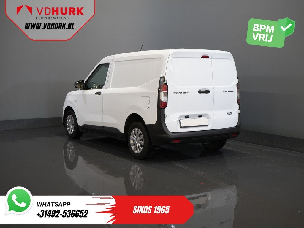 Ford Transit Courier 1.0 Trend 100 pk BENZINE Carplay/ Virtu, Auto's, Bestelauto's, Voorwielaandrijving, Gebruikt, Bedrijf, 2 stoelen