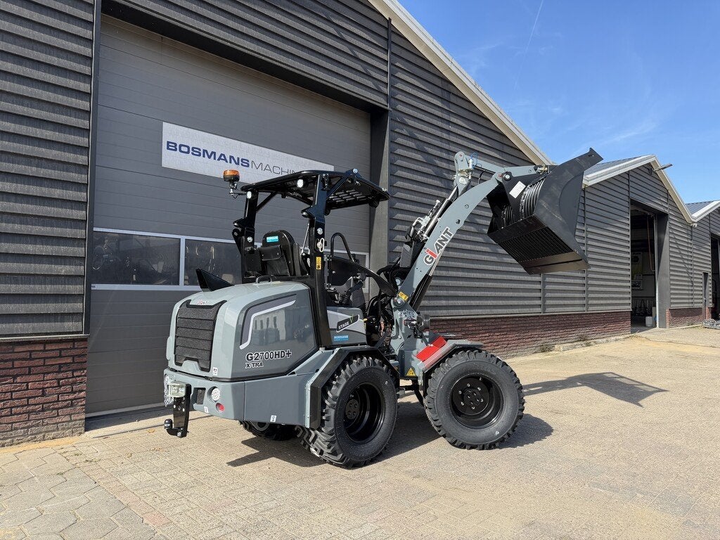 Giant G2700 X-TRA HD + minishovel NIEUW zeer compleet! €84, Zakelijke goederen, Tobroco, Info@tobroco.nl, Sprendlingenstraat 57
5061 KM  Oisterwijk