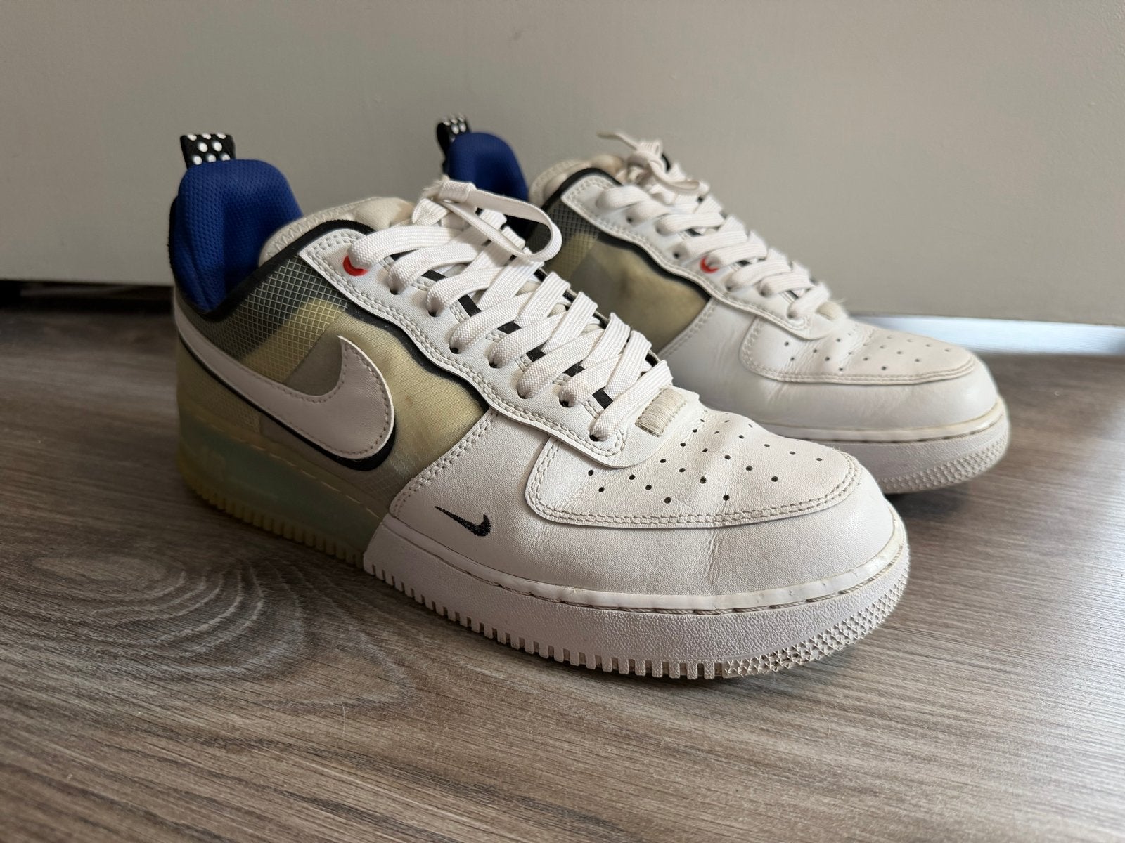 Nike Air Force 1 - Blauw - Maat 43, Kleding | Heren, Ophalen of Verzenden, Gedragen, Blauw, Sneakers of Gympen