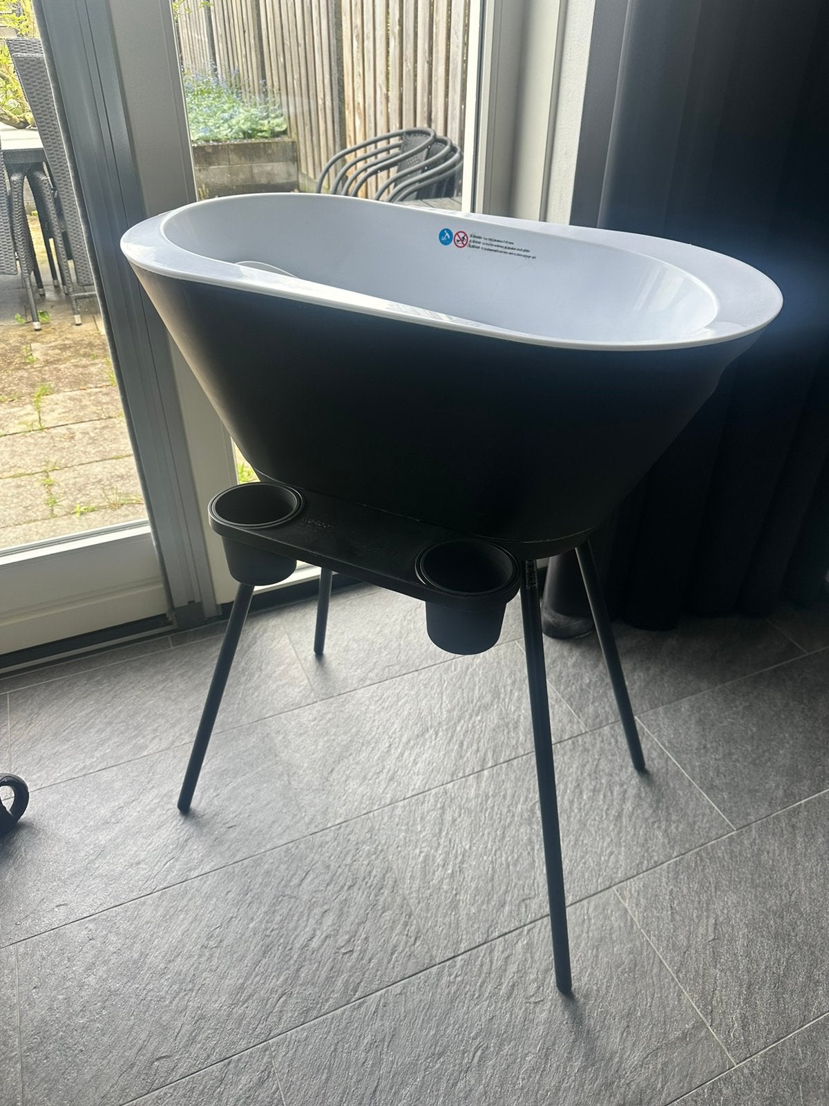 We Too badset zwart/wit, Kinderen en Baby's, Badjes en Verzorging, Ophalen, Gebruikt, Badje, Overige merken