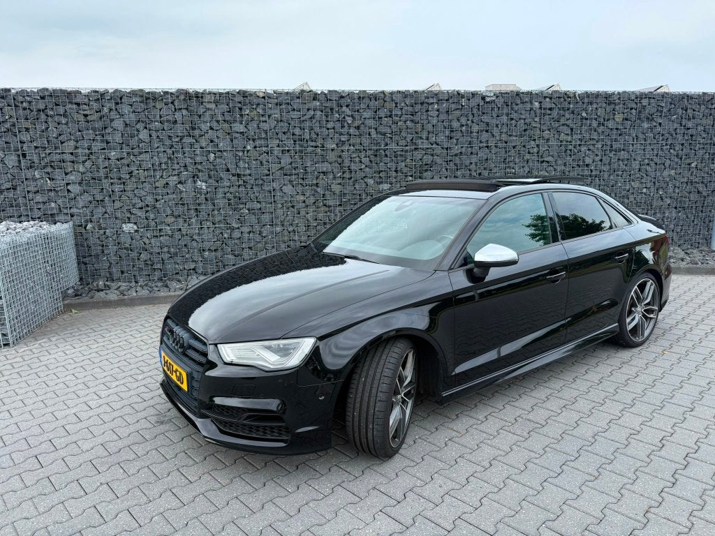 Audi S3 2.0 Tfsi Quattro 2014 zwart | VOL | Panorama dak, Auto's, Audi, S3, Zwart, 4 cilinders, 1984 cc