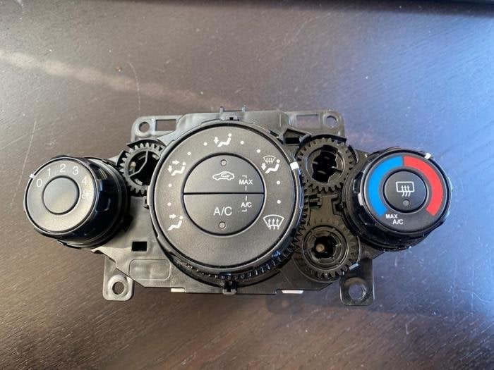 Kachel Bedieningspaneel van een Ford Fiesta, Gebruikt, -, -, Ford