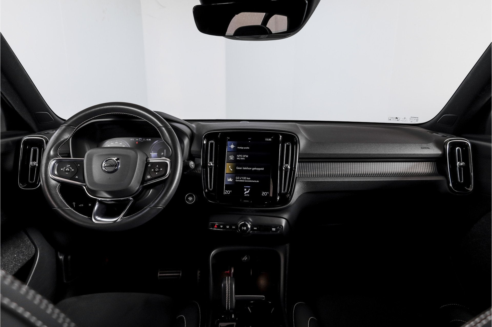 Volvo XC40 1.5 T4 Recharge R-Design Expression | Dig. Cockpi, Auto's, Euro 6, Wit, Plug-in hybride, Bedrijf