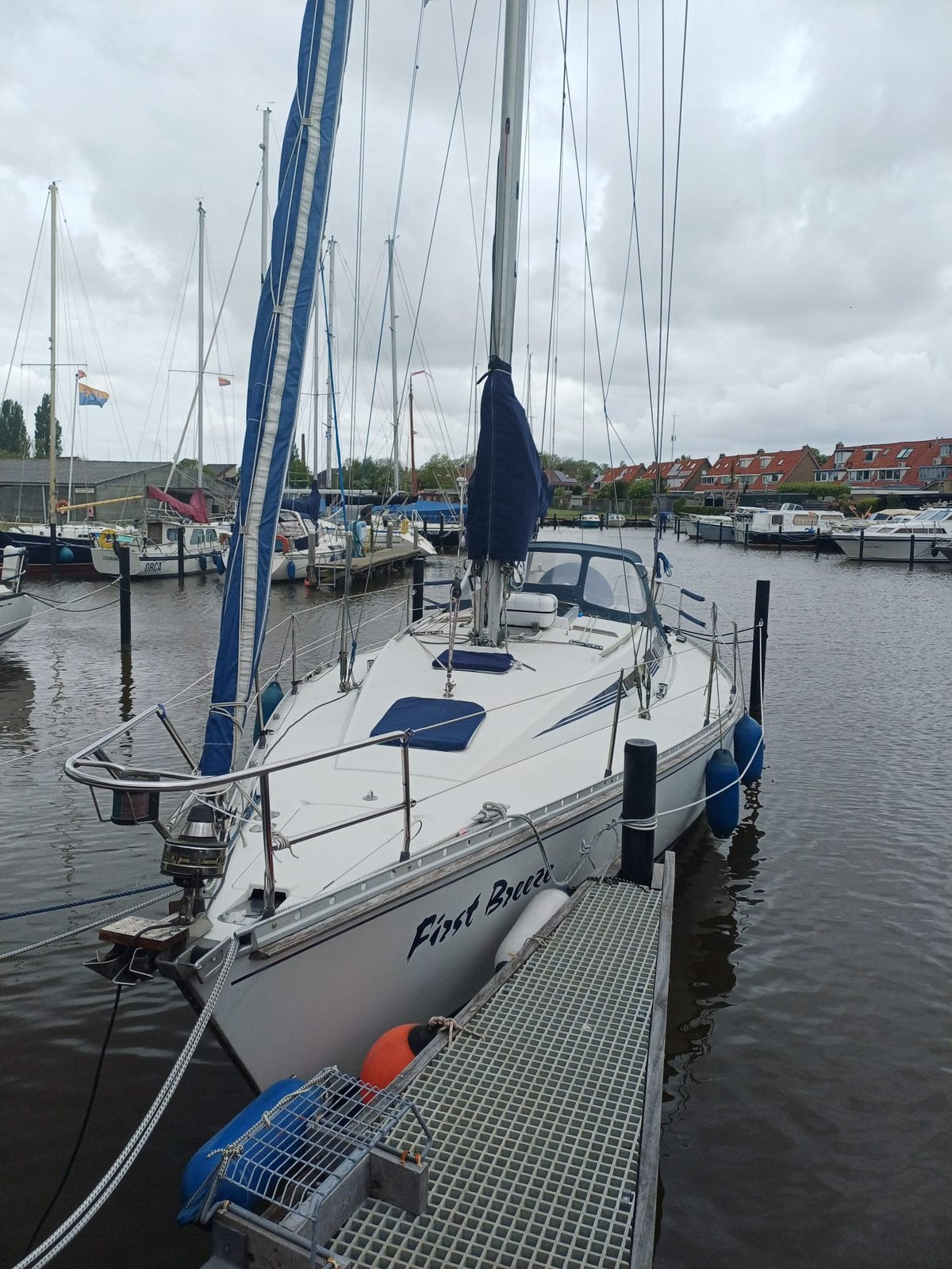 Prachtige ruime Beneteau, Ophalen, Gebruikt, 1.95 meter, Binnenboordmotor