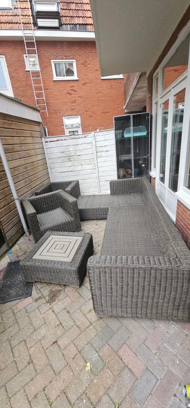 Wicker Loungeset met 6 zitplaatsen en bijzettafel, Tuin en Terras, Tuinsets en Loungesets, Ophalen, Gebruikt, Wicker, Bank