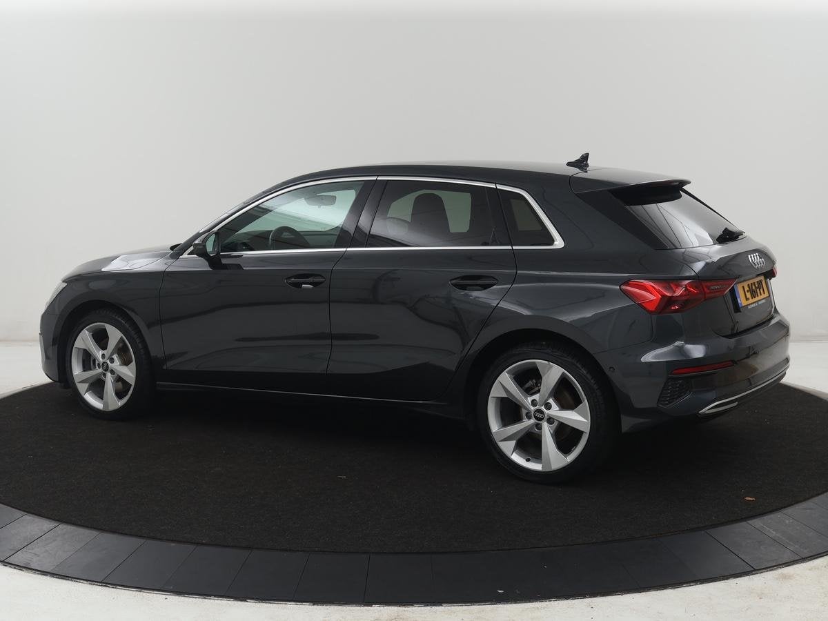 Audi A3 Sportback 30 TFSI Business edition | Cruise control, Auto's, Audi, Stof, Gebruikt, Origineel Nederlands, Bedrijf