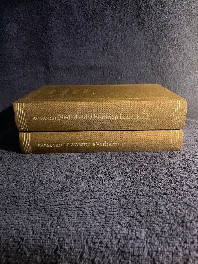 2 Boeken: P.C. Hooft en Karel van de Woestijne., Boeken, Ophalen of Verzenden, Gelezen, Kees Fens, R.F Lissens, A.L. Sötemann.