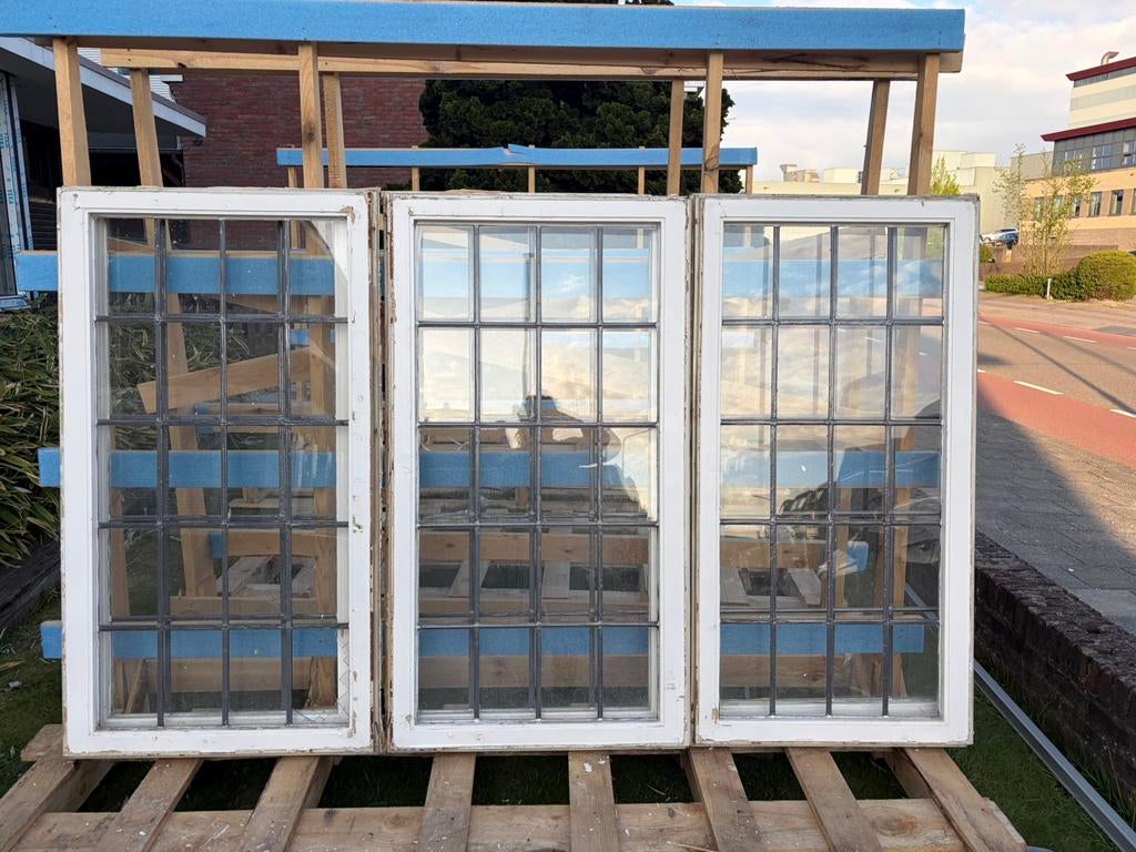 Glas in lood GRATIS, Dieren en Toebehoren, Ophalen, Zo goed als nieuw, Hout, Vogelkooi