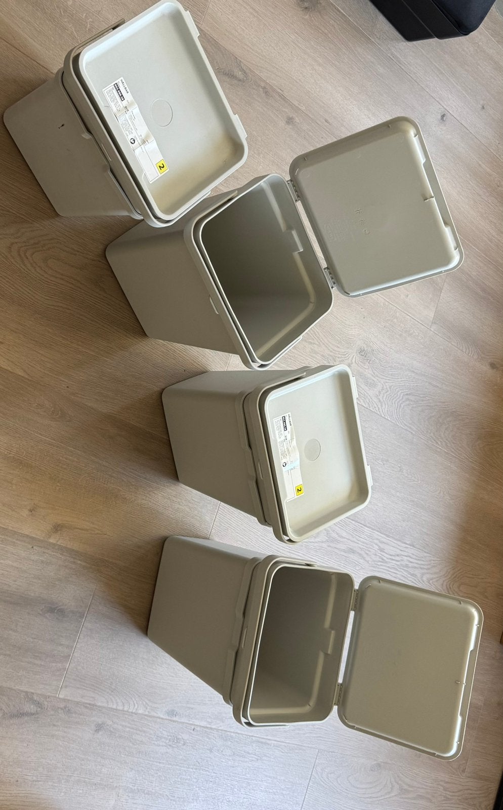 8 stuks ikea hallbar vuilnisbakken, Doos, Ophalen of Verzenden, Minder dan 40 cm, Nieuw