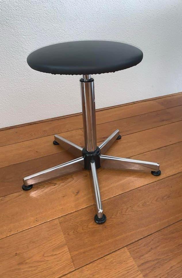 Enraf Nonius behandel Stoel - Ergonomische Kruk, Zwart, Leer, Ophalen of Verzenden, Zo goed als nieuw