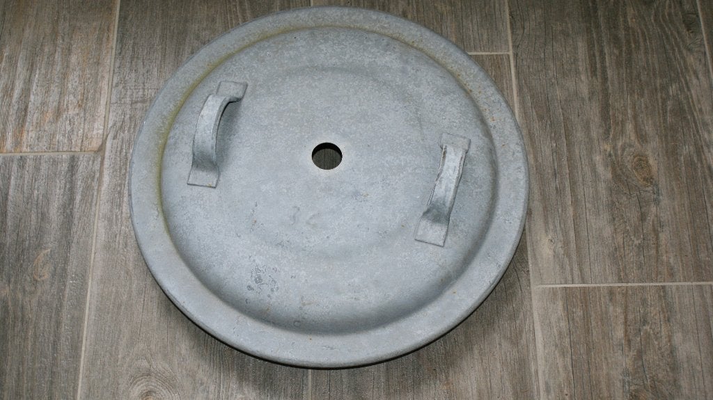 TE KOOP ZO GOED ALS NIEUW ZINKEN DEKSEL, Ophalen