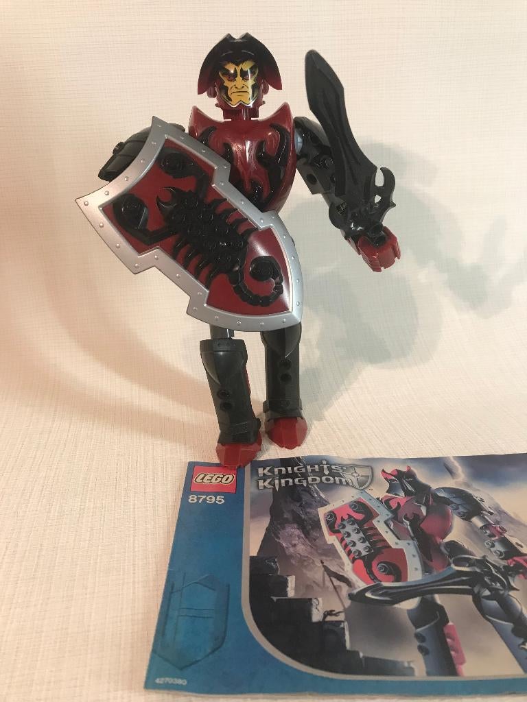 Lego Bionicle 8795 Knights Kingdom, Ophalen, Zo goed als nieuw, Complete set, Bionicle
