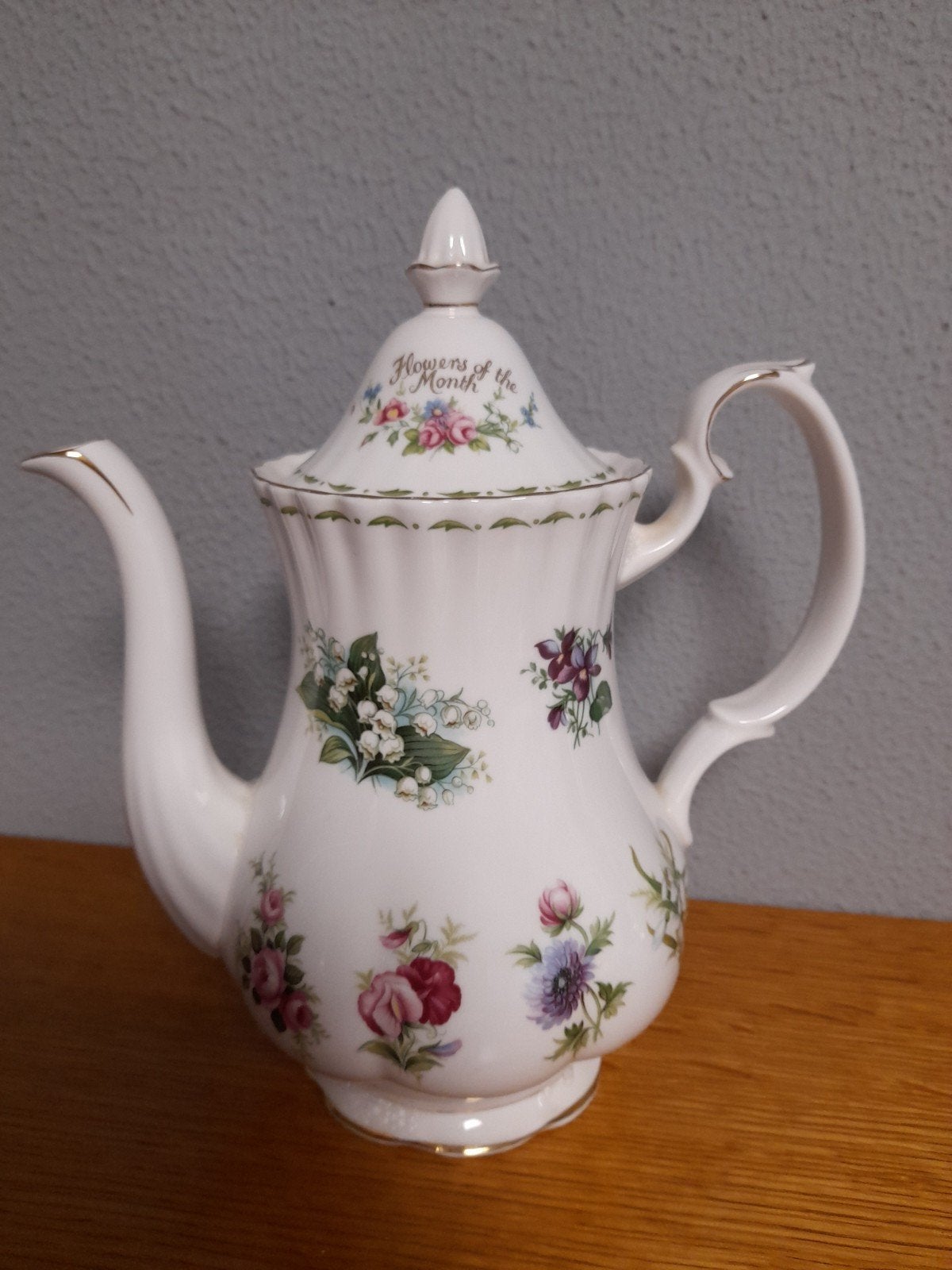 Royal albert flower of the month koffie pot, Ophalen of Verzenden