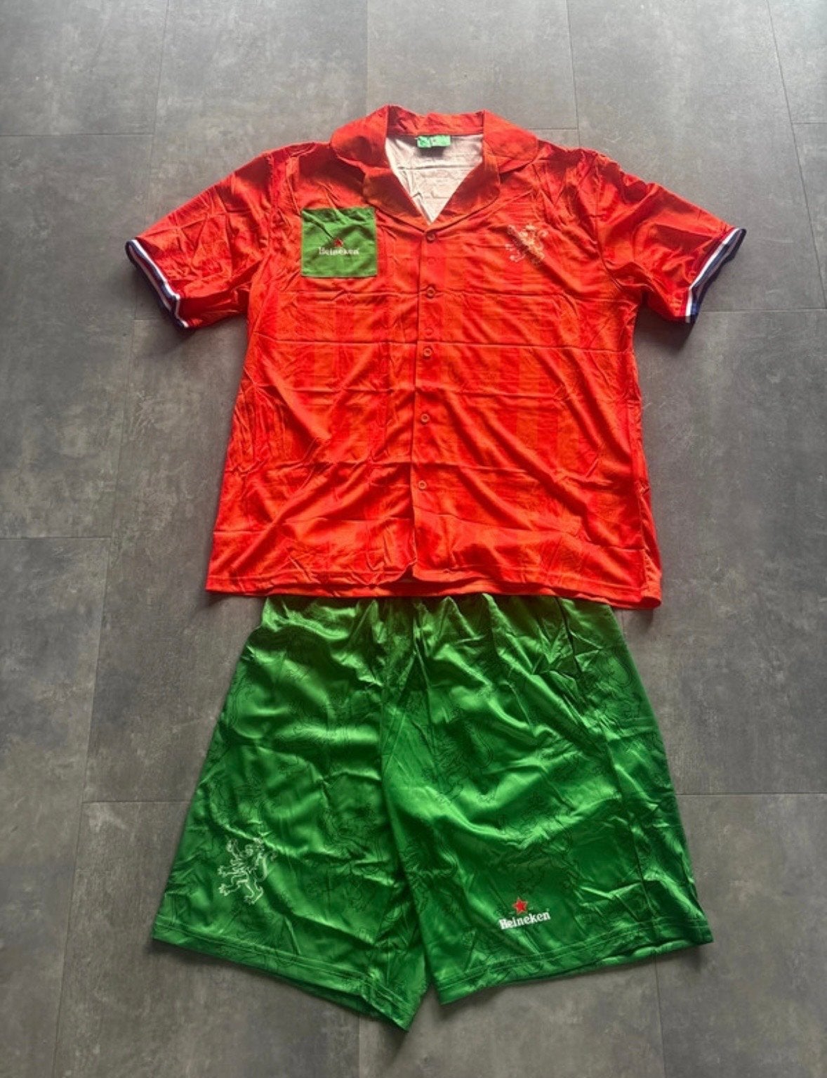 Heineken Pilsjama maat L/XL, Nieuw, Ophalen of Verzenden, Voetbal, Overige maten