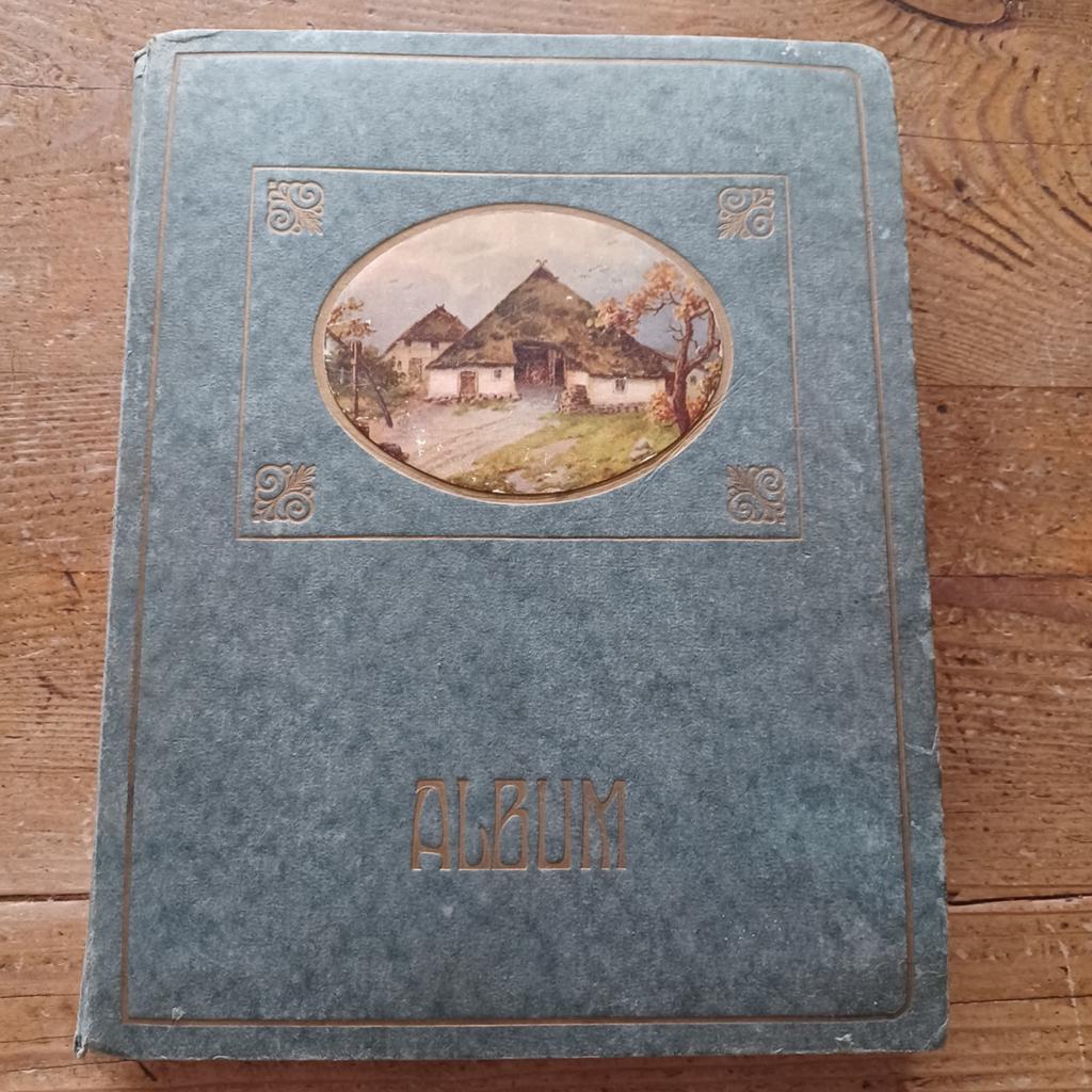 Antiek album ansichtkaarten oude vintage kaarten, Ophalen, 1920 tot 1940, Gelopen, Feest(dag)