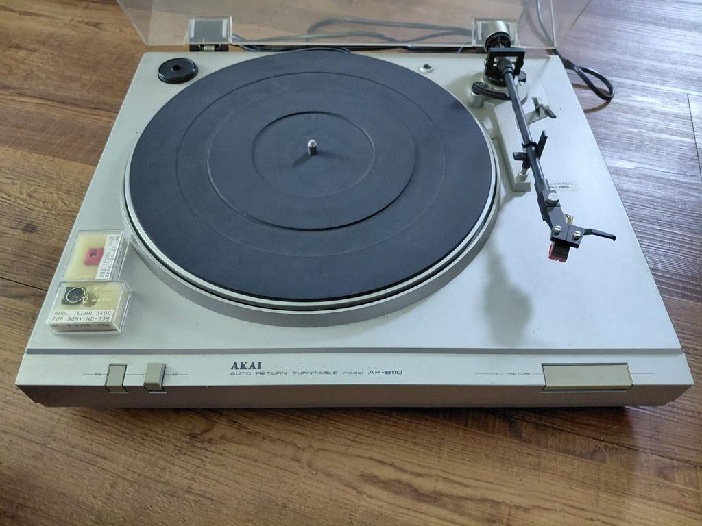 Akai AP-B110 Automatische Platenspeler, riem is uitgedroogd., Audio, Tv en Foto, Platenspelers, Ophalen, Gebruikt, Automatisch