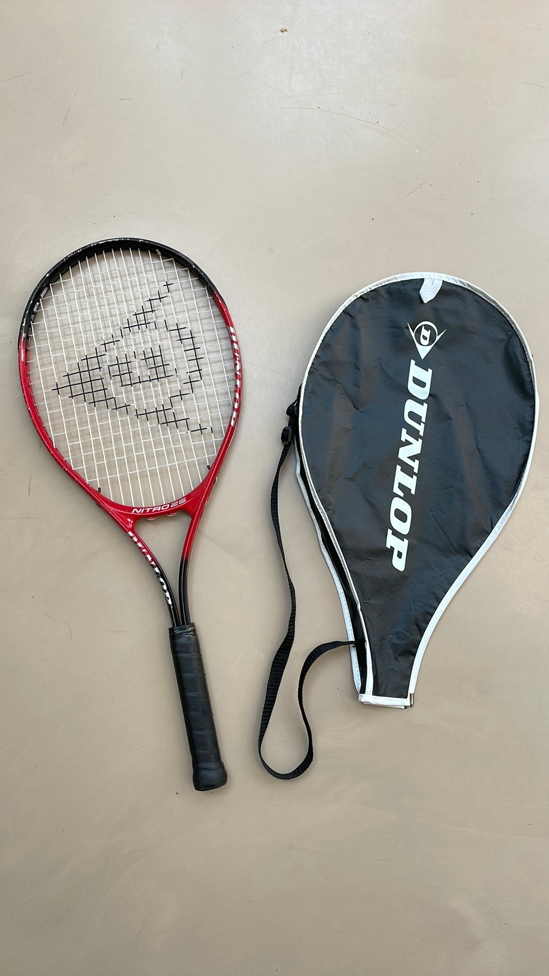 Tennisracket Dunlop junior t/m 12 jaar, Sport en Fitness, Tennis, Ophalen, Gebruikt, L00, Racket