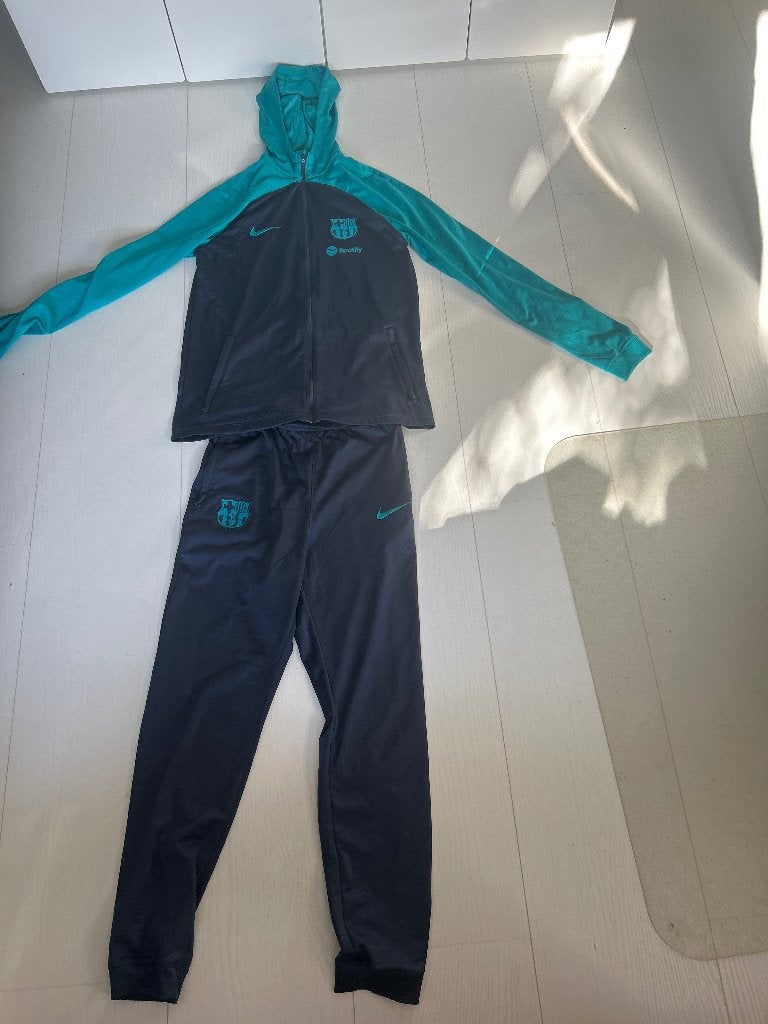 Nike FC Barcelona Trainingspak, Ophalen of Verzenden, Zo goed als nieuw, Setje, Nike