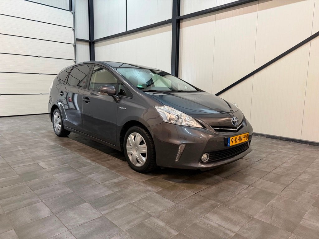 Toyota Prius Wagon 1.8 Aspiration |Bruin Leder| 7 pers.|Omvo, Auto's, Euro 5, Gebruikt, 4 cilinders, 7 stoelen